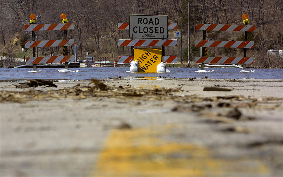 Watermain Breaks In Flint Causing Road Closures, Sinkholes And Neighborhood Flooding [Video]
