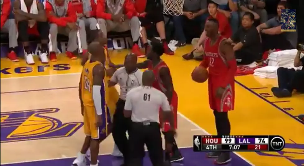 Kobe Bryant and Dwight Howard Scuffle On-Court for Season Opener [Video]