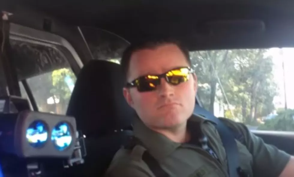 Guy Pulls Over An Unmarked Cop and Lets Him Off With A Warning [VIDEO]
