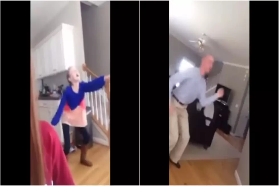 White Girl and Dad Does Popular Dances and it Will Make You Laugh [Video]