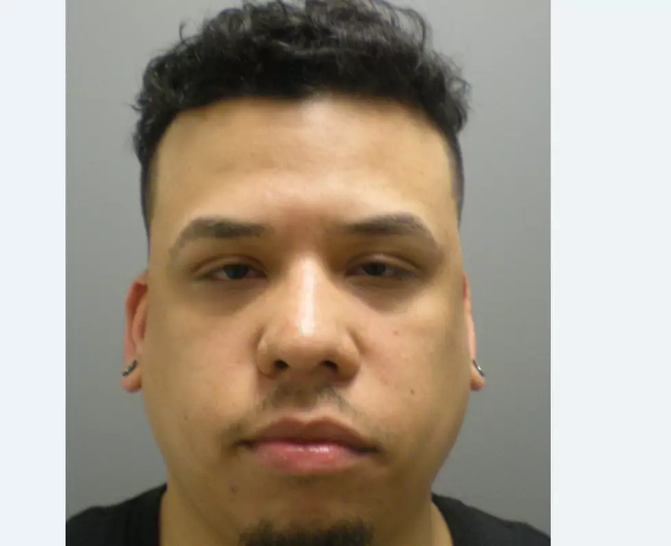 Police Find Man with Nearly $4,000 worth of Cocaine in Car