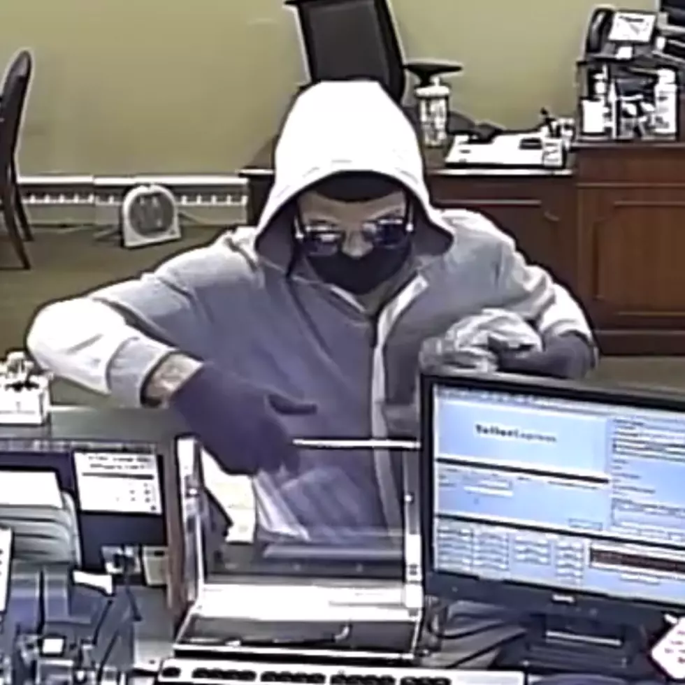 Police Need Help Catching Suspect Who Robbed Hudson Valley Bank (Photos)