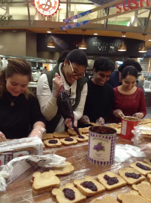 Hudson Valley College Donates Peanut Butter And Jelly Sandwiches To Local Charities