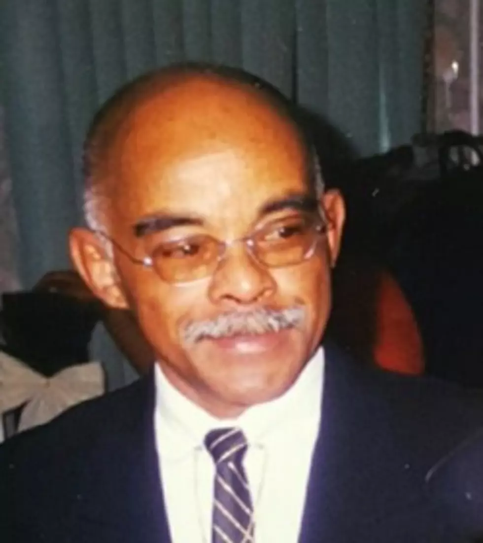 ﻿Merrill E. Robinson, Jr., a Newburgh Resident, Dies at 72