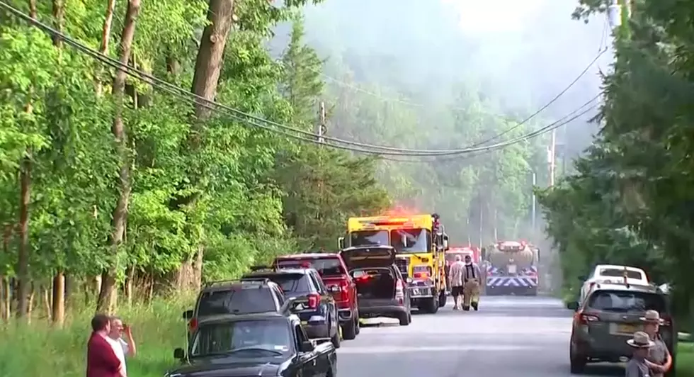 2 Killed After Plane Crashes Into Hudson Valley Home, 1 Missing