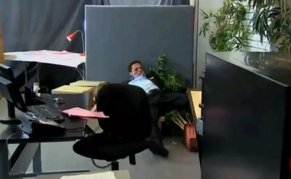 Looking For A Way To Prank Your Co-Workers? [VIDEO]