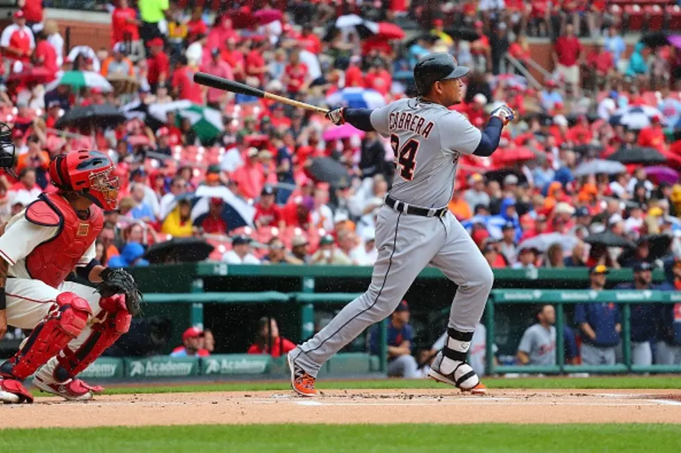 Miggy Hits Number 400 [VIDEO]
