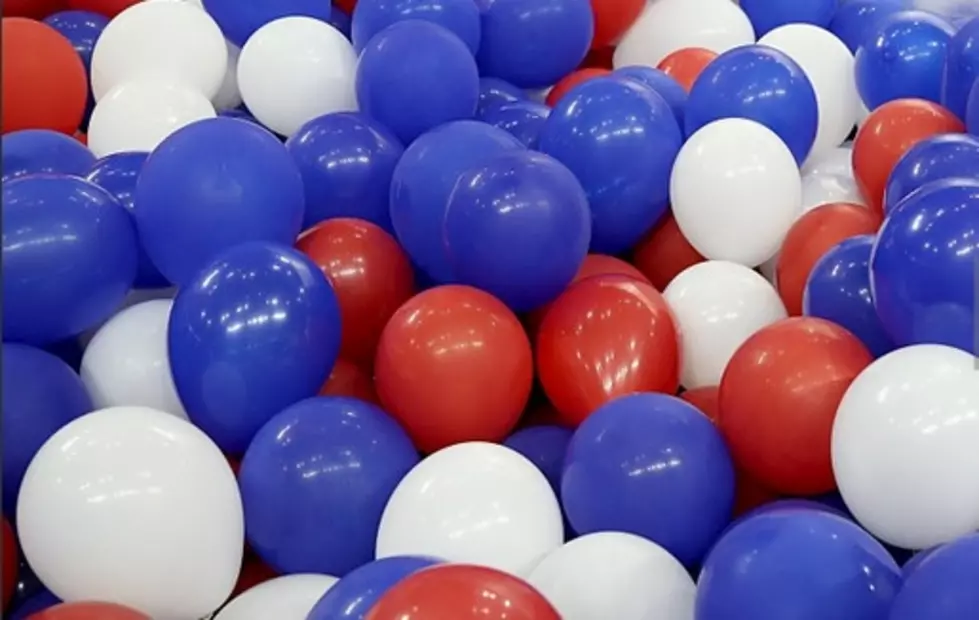 Fastest Time To Pop 100 Balloons By A Dog [VIDEO]