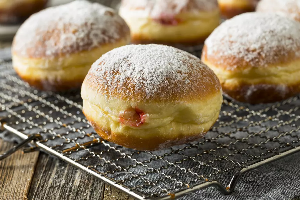 Coffey and Paczki – Carl Coffey Will Deliver Paczki To You At Work On Fat Tuesday