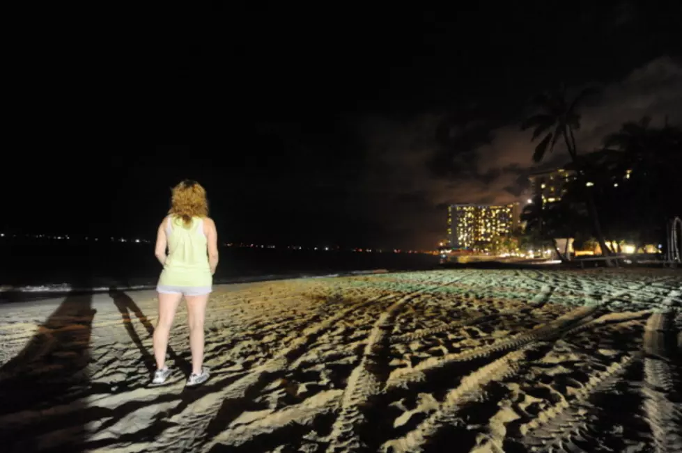 Tsunami Watch In Hawaii [LIVE VIDEO]