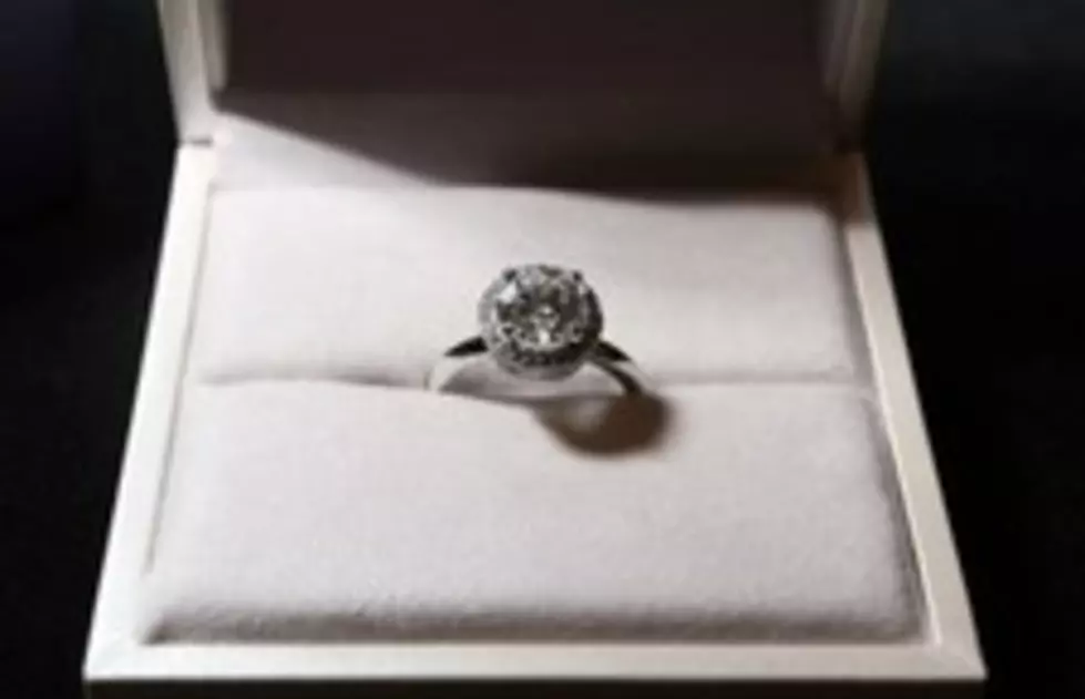Girlfriend Posts Stolen Engagement Ring on Facebook
