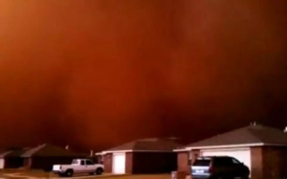 Texas Skies Turn Red In Dust Storm [VIDEOS]