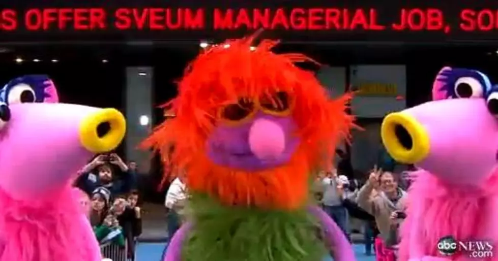 Muppets Are Back: Behind The Scenes With Mahna Mahna [VIDEO]