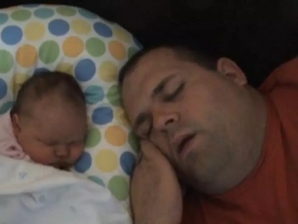 Like Father, Like Daughter – Dad and Baby Snore in Unison [VIDEO]