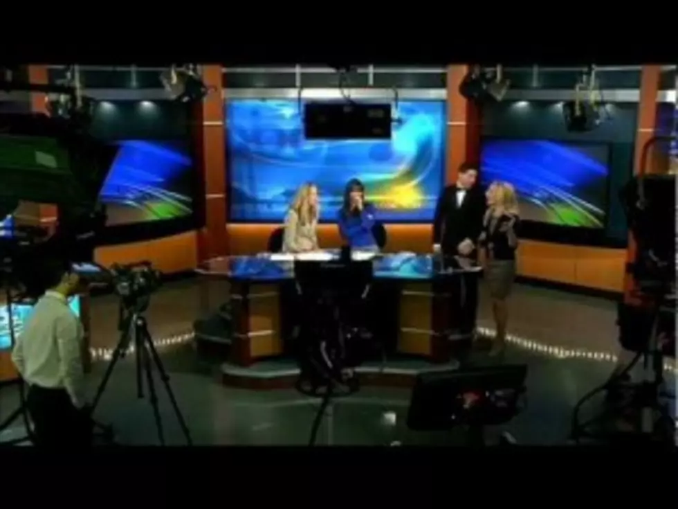 Boyfriend Surprises Weather Girl With Proposal On Live Television [VIDEO]