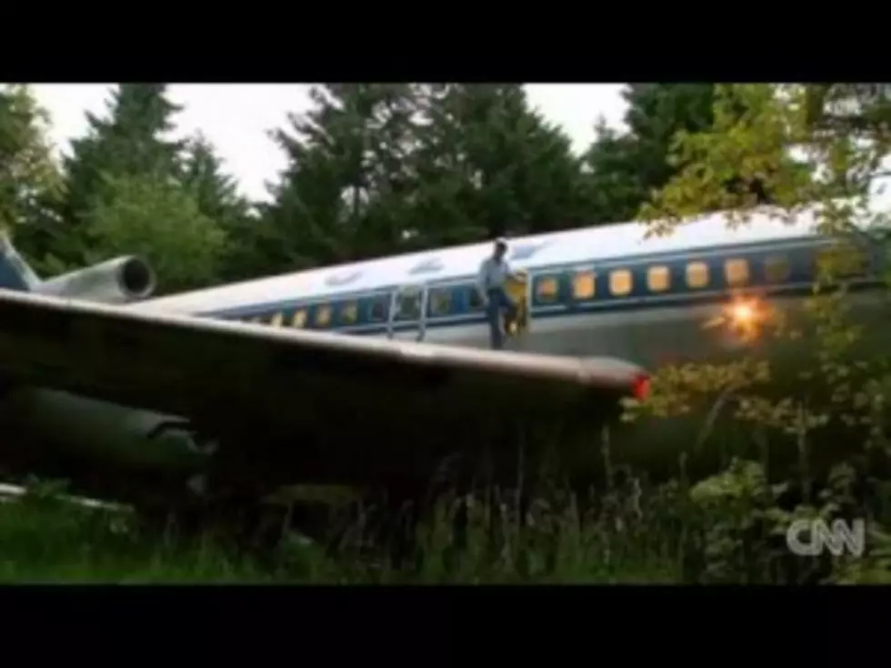 Oregon Man Turns Jet Into Dream Home [VIDEO]