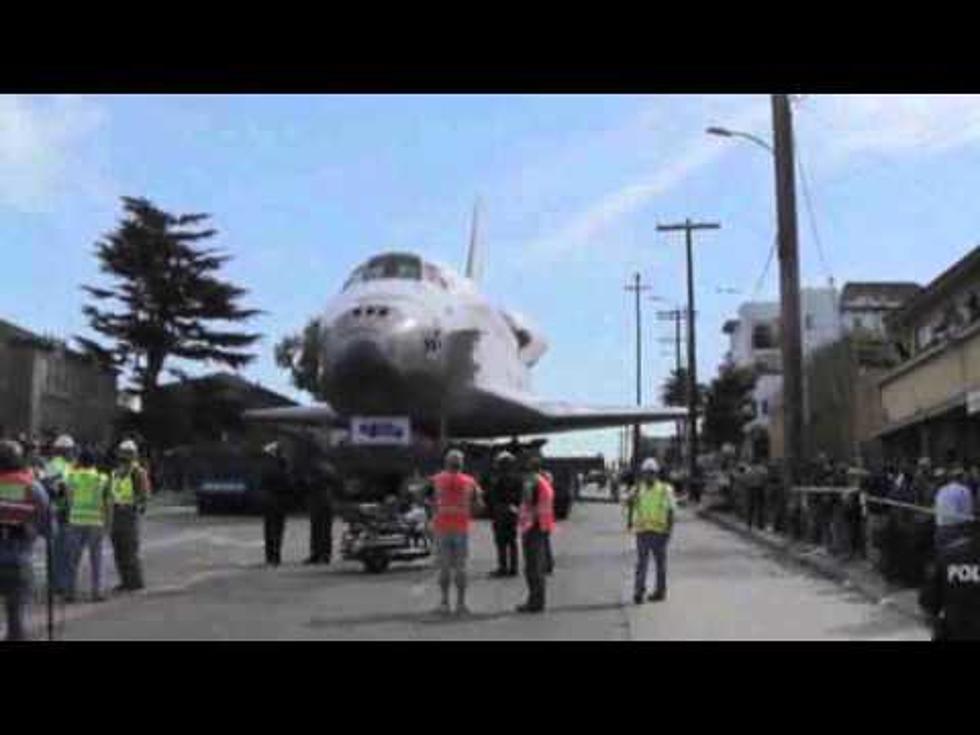 Moving The Space Shuttle Endeavour Through L.A.  Is A Logistics Nightmare In Time Lapse Video