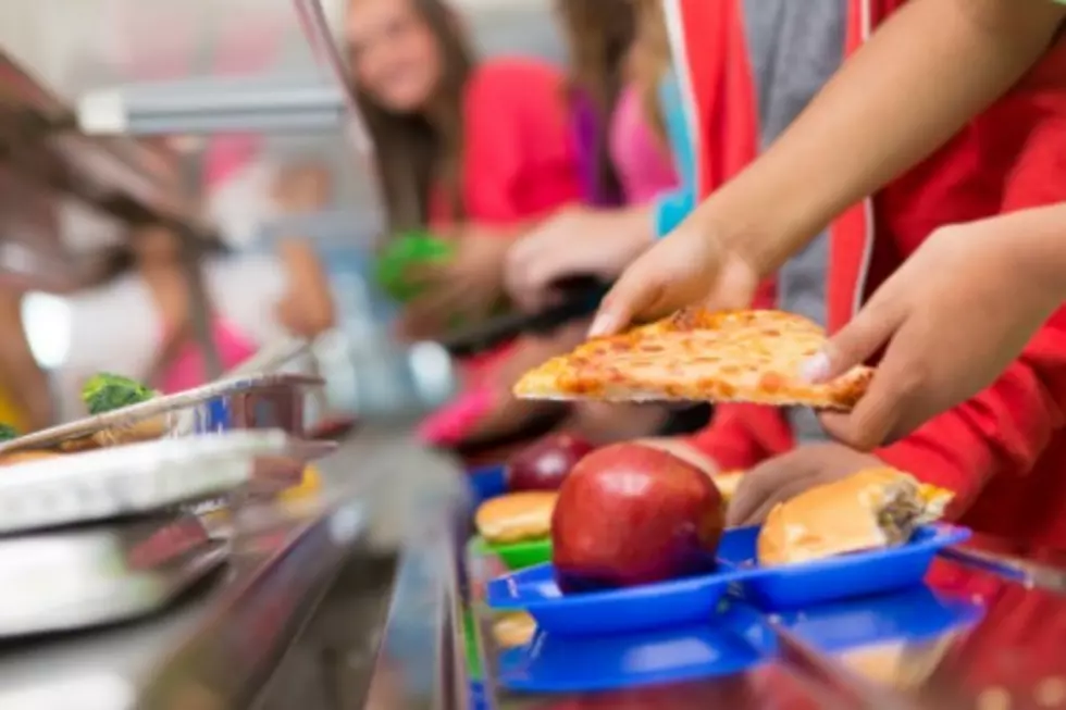 A Michigan School District Draws Criticism For Punishing Students After Food Fight [VIDEO]