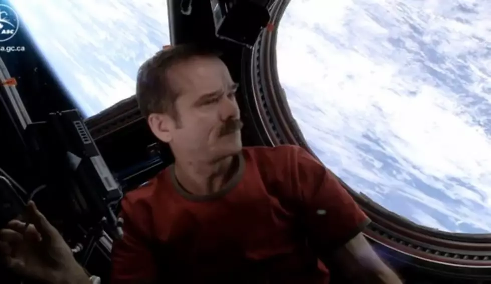 Astronaut Covers ‘Space Oddity’ From International Space Station [VIDEO]