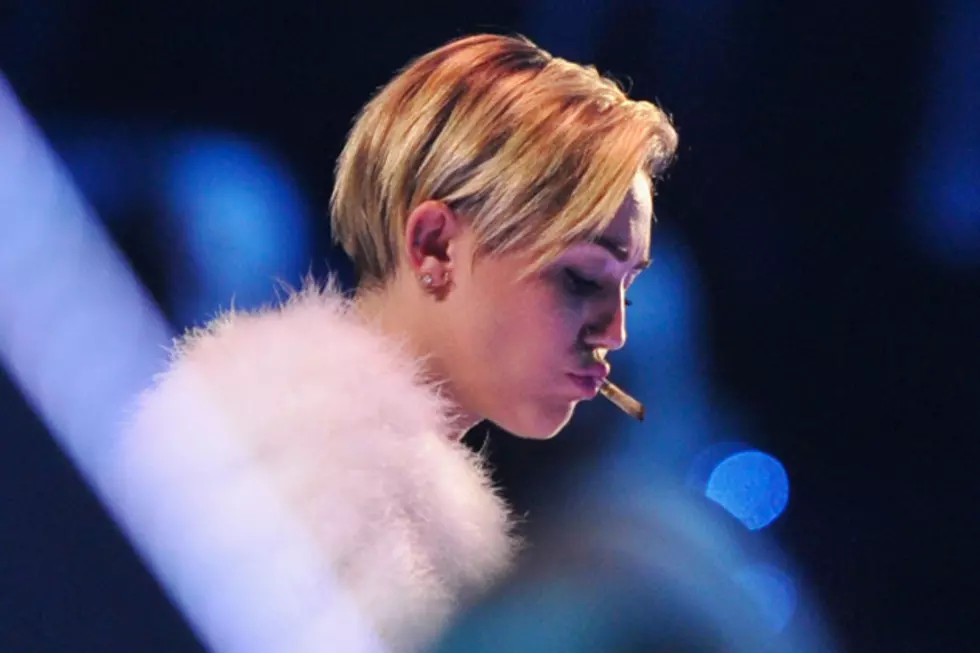 Miley Cyrus Confirms it was Marijuana She Smoked at Awards Show