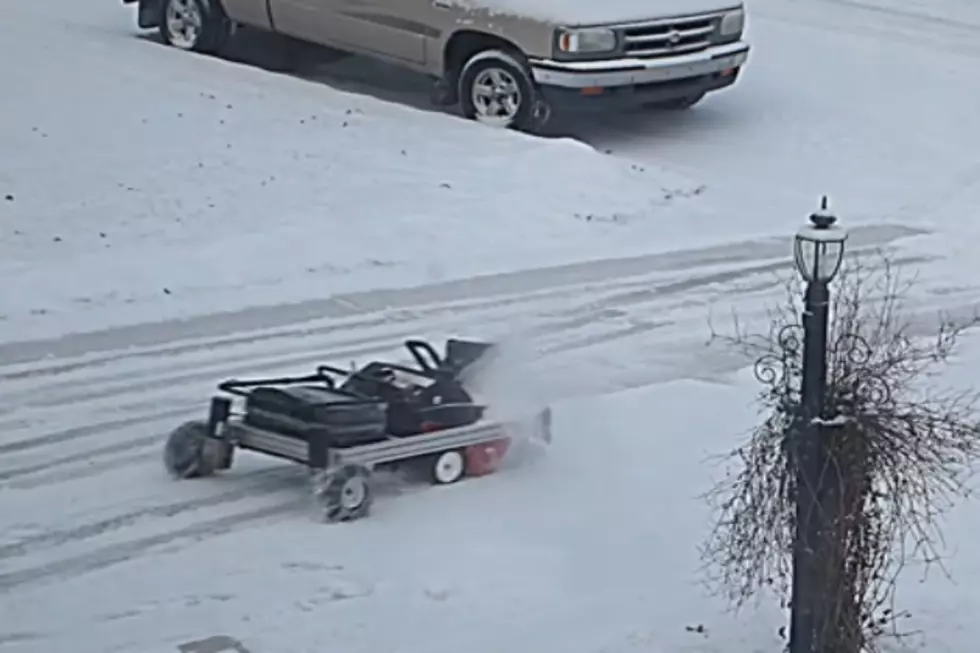 Remote Controlled Snow Blower – Pure Genius [Video]