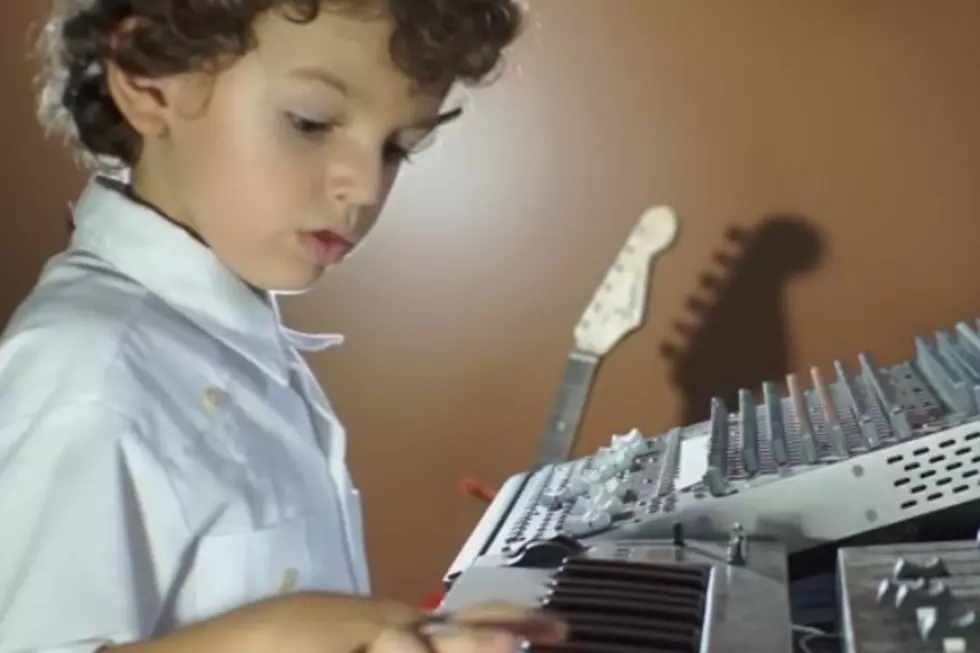 6-Year-Old Music Prodigy Blows Up Internet [VIDEO]