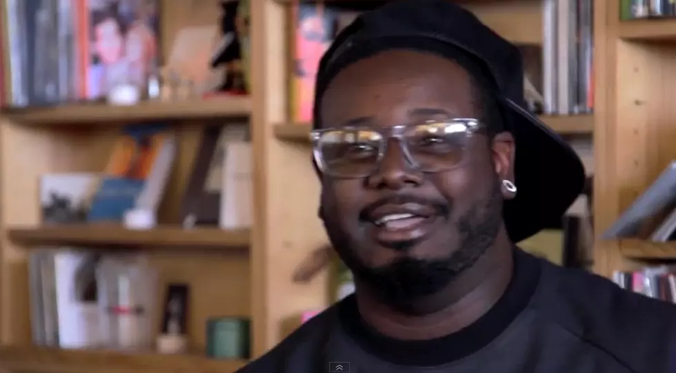 T-Pain Singing Without Auto-Tune [VIDEO]