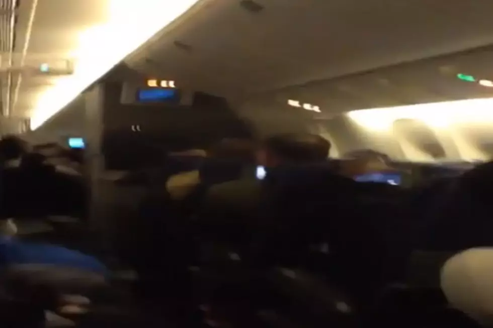 Raw Video: Turbulence Forces Emergency Landing, 14 Injured [VIDEO]