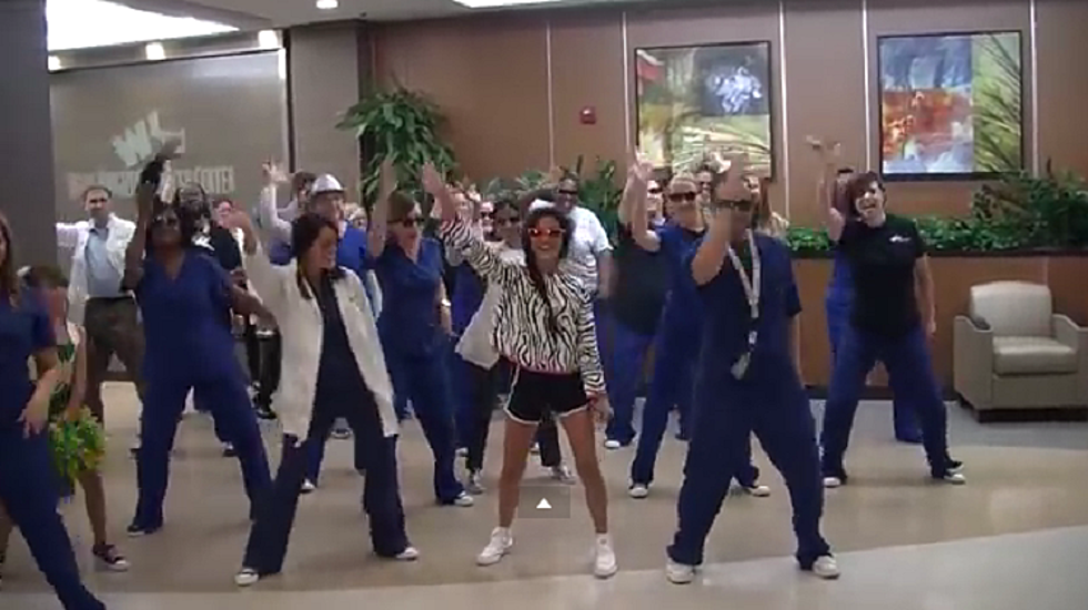 Hospital Staff Surprises Girl With Flash Mob at Last Treatment [VIDEO]