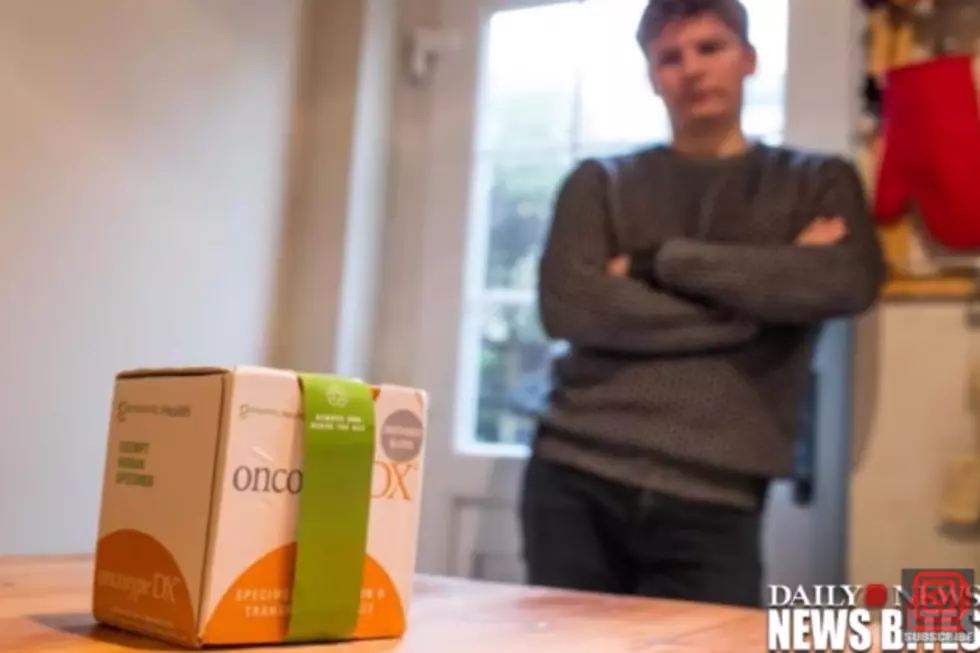He Ordered a Kindle, But What FedEx Delivered Definitely Wasn&#8217;t a Kindle [VIDEO]