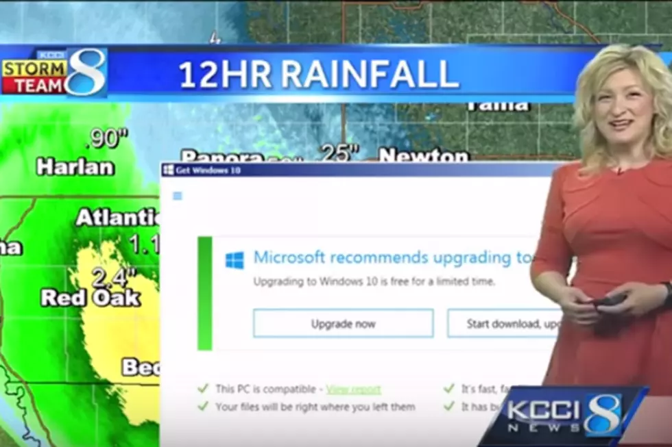 Even Weather Forecasters Aren&#8217;t Immune to Nagging from Microsoft About Windows 10 [VIDEO]