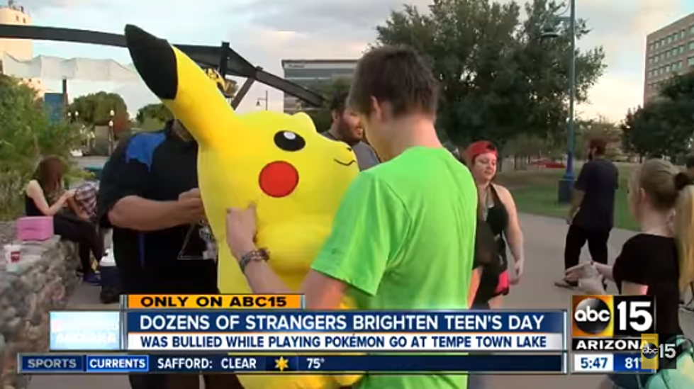 Kids Play Pokemon With Bullied Autistic Teen – The Good News [VIDEO]