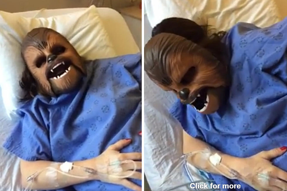 Michigan Mom Wears Chewbacca Mask While Giving Birth + The Internet Goes Crazy [VIDEO]