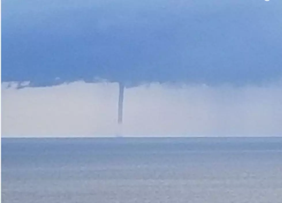 Rare Waterspouts Spotted on Lake Erie Near Cleveland [VIDEO]