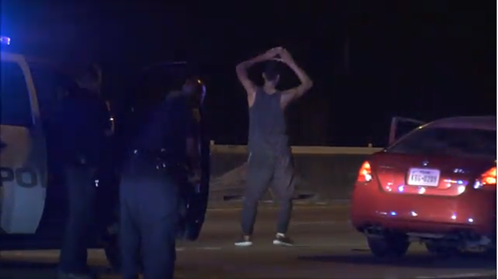Police Chase Suspect Dances His Way to His Arrest [VIDEO]