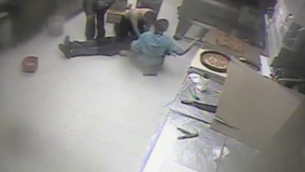 Video Shows Little Caesars Employees Saving Coworker’s Life – The Good News