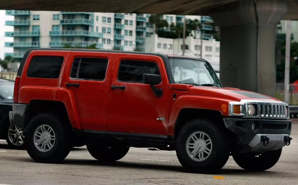 GM is Bringing Back the Hummer…as an Electric Vehicle