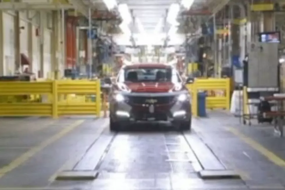 Last Chevy Impala Rolls off the Line at Detroit Assembly Plant [VIDEO]