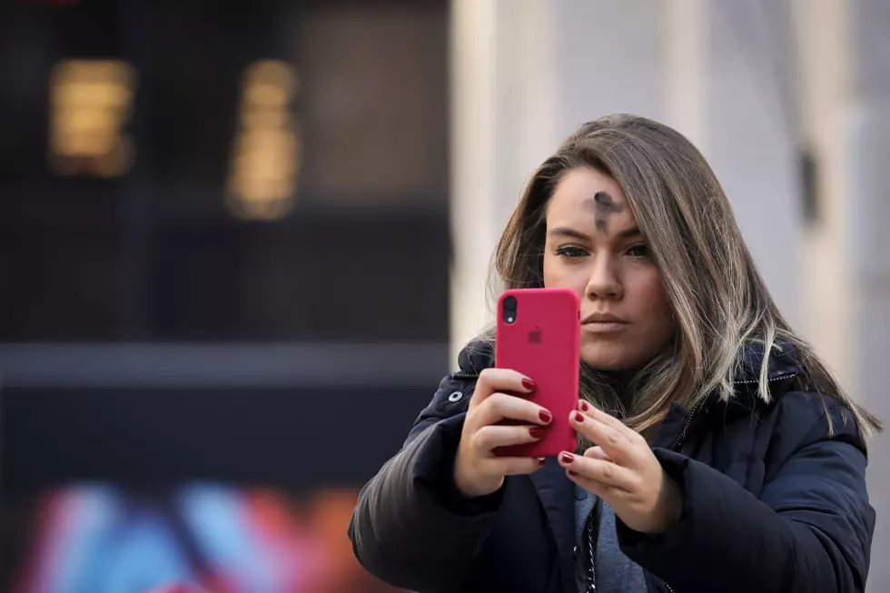 Michigan Catholics – The Church Says Take Selfies & Tag Them With #Ashtag