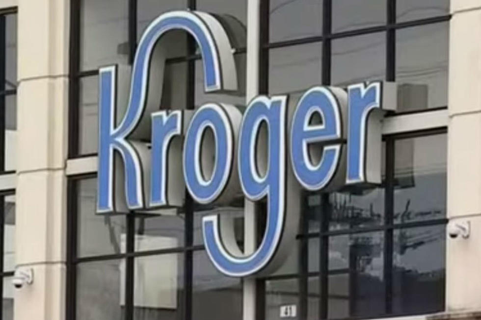 Food Fight Breaks Out Between Teenage Girl and Cashier at Kroger [VIDEO]