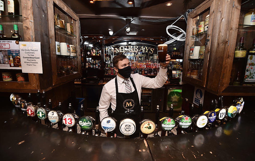 Michigan Governor: No More Indoor Bar Service in Lower Peninsula