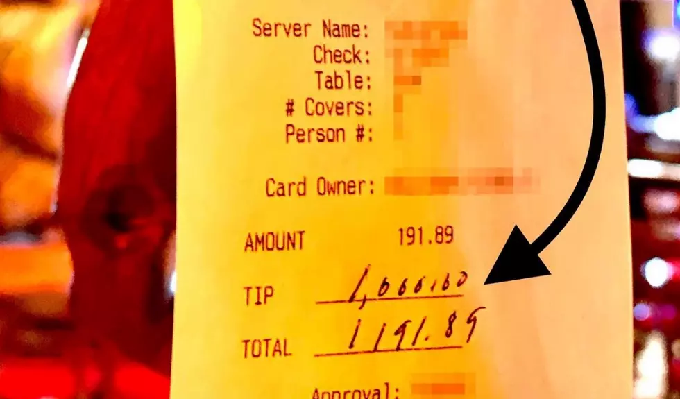 Northern Michigan Server Receives a $1K Tip – The Good News