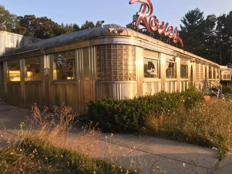 From 'Bounty' Commercials to Michigan: The Lost Rosie's Diner