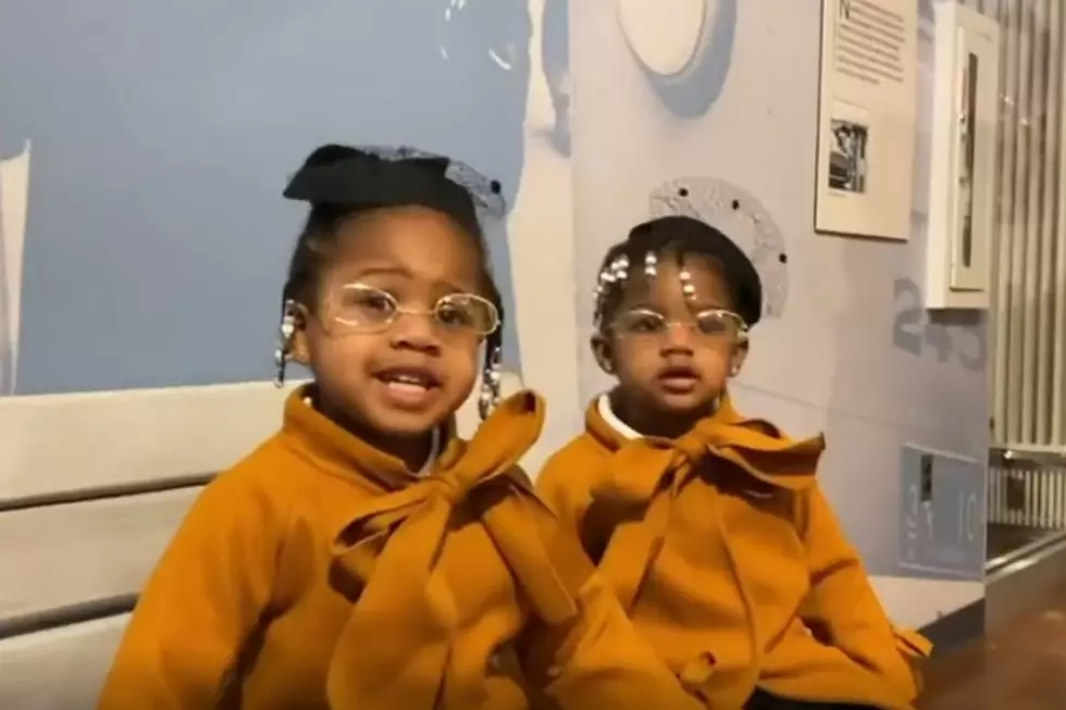 Michigan Girls Dress Up to Honor Rosa Parks as They Visit Henry Ford [VIDEO]