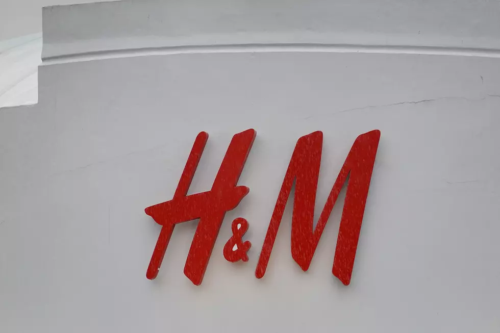 H & M Offers Free Suit Rental for Job Interviews