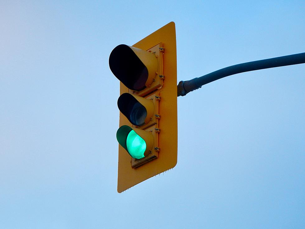 An Open Letter to Those In Charge of Traffic Lights in Grand Blanc