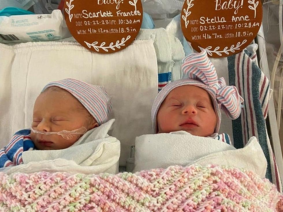 Meet the ‘Twosday Twins’ Born Two Minutes Apart on 2/22/22