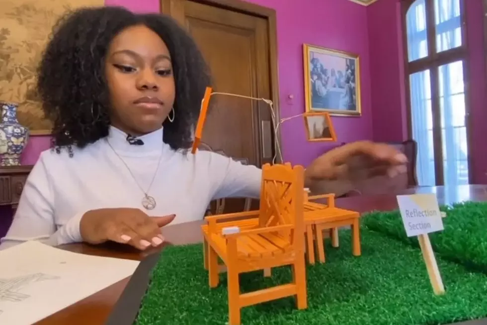 Detroit Teen Designs ‘Reflection Section’ to Promote Safe Social Interaction [VIDEO]