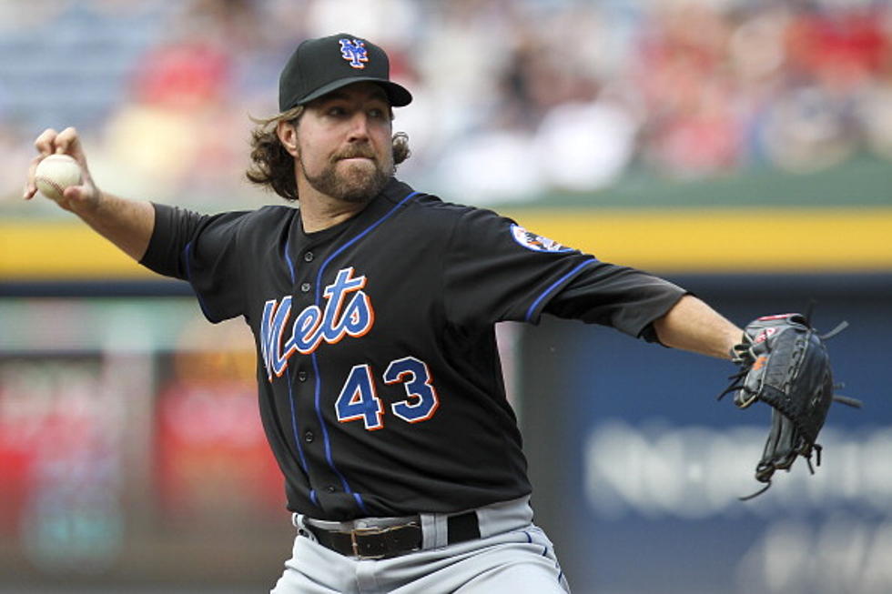 Mets’ Pitcher R.A. Dickey Discusses Sexual Abuse in New Book