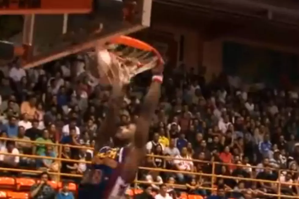 Watch A Harlem Globetrotter Almost Get Crushed By The Backboard After A Dunk